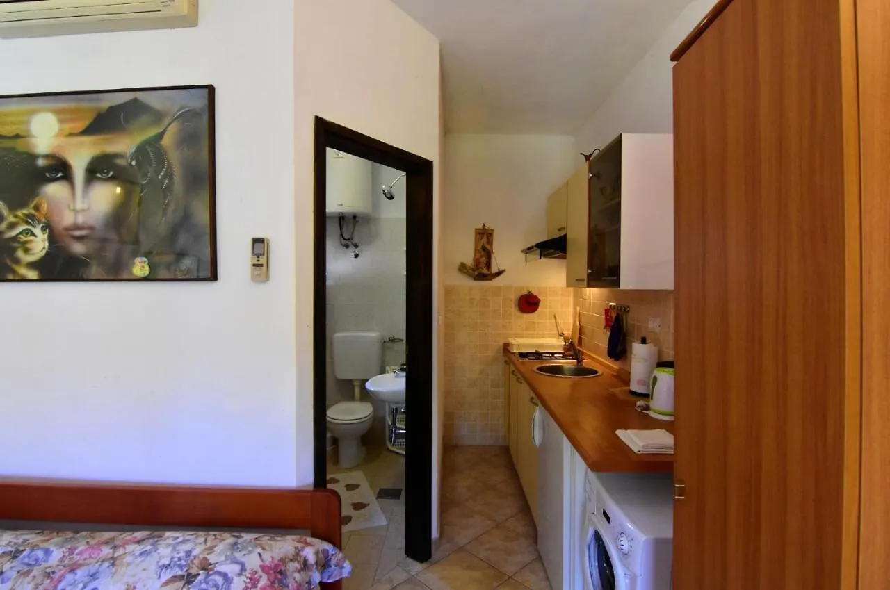 Apartments With A Parking Space Zambratija, Umag - 21589 サヴドリア