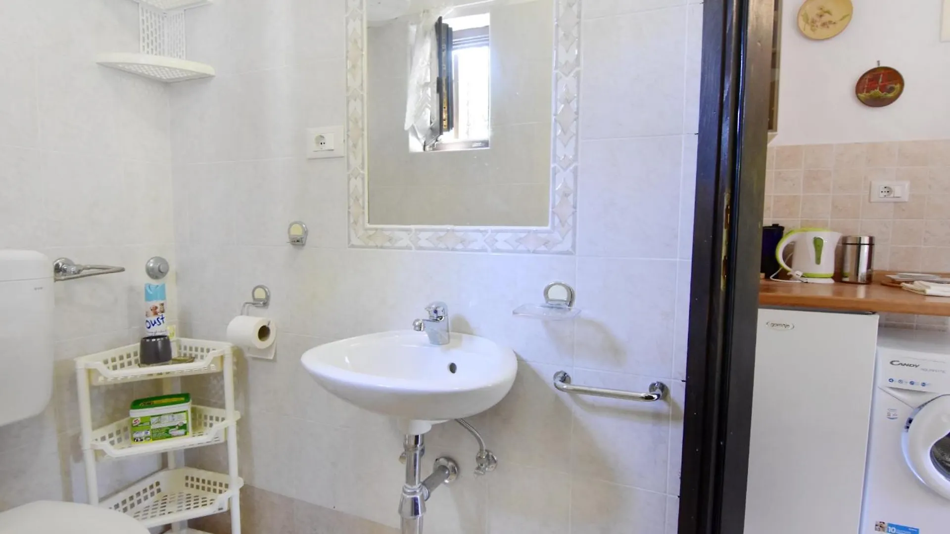 Apartments With A Parking Space Zambratija, Umag - 21589 Savudrija